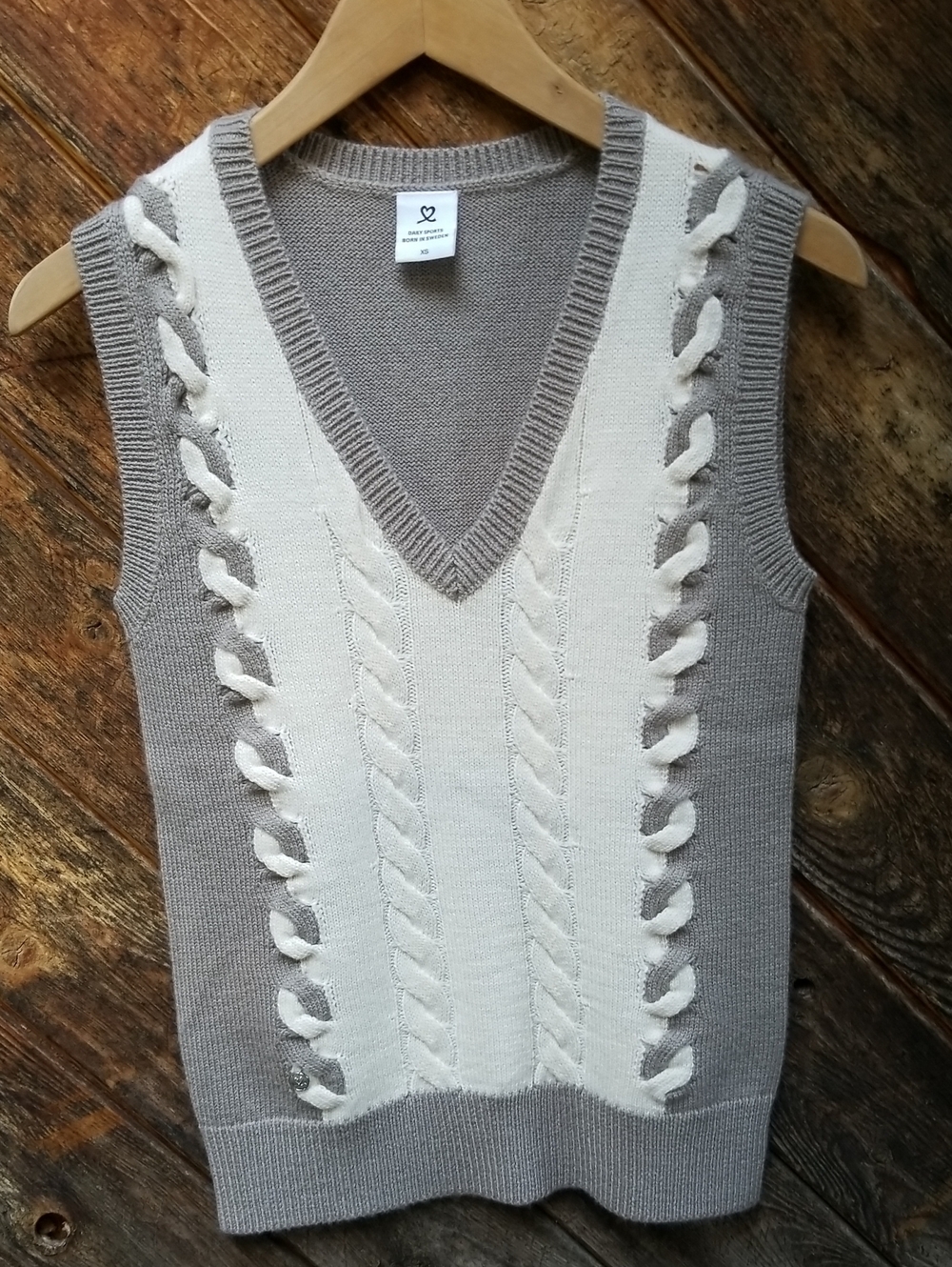 Daily Sports Vest Cable Knit Wool Blend XS